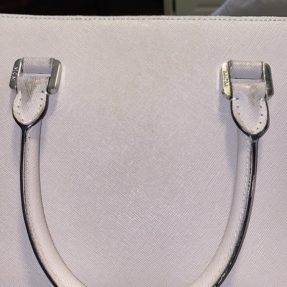 MCM Saffiano Medium Nuovo Tote Gull Gray - Picture 7 of 14